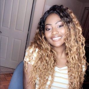 Meet your Posher, Rosyanna